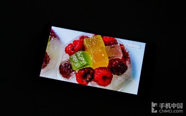 表現搶眼的QUAD HD IPS屏_LG G4第3張圖 表現搶眼的QUAD HD IPS屏_LG G4第3張圖