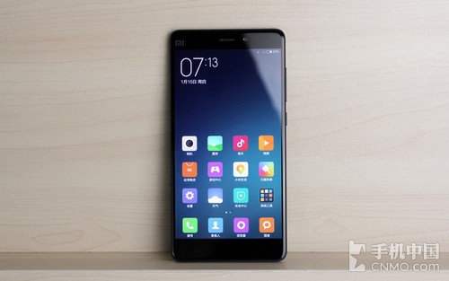 5.7英寸大屏雙曲面玻璃 <a href=/tags/54-0.html target=_blank class=infotextkey>小米</a>Note評測