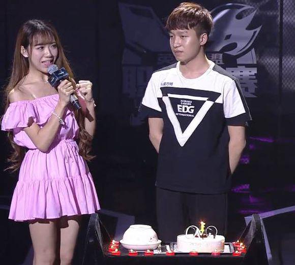 LOL聯賽為明凱過生日:他應該得到尊重!沒夢想的人才是可怕的