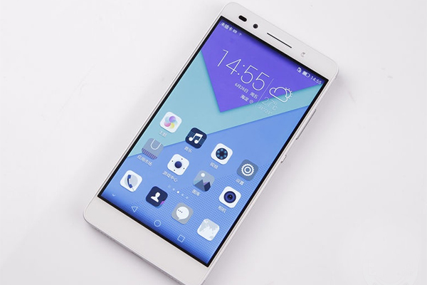 錘子新機即將發(fā)布 盤點小米的潛在對手