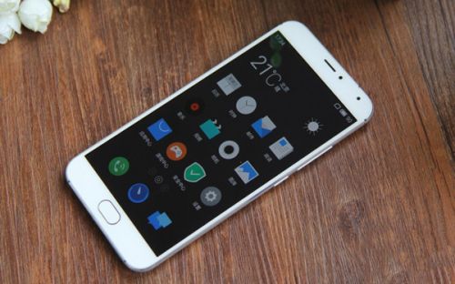 錘子新機即將發布 盤點小米的潛在對手第1張圖