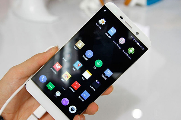 并非只有蘋果 下半年街機(jī)潛力手機(jī)搜羅