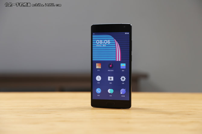 1999元起 一加手機(jī)2今日十點(diǎn)首銷