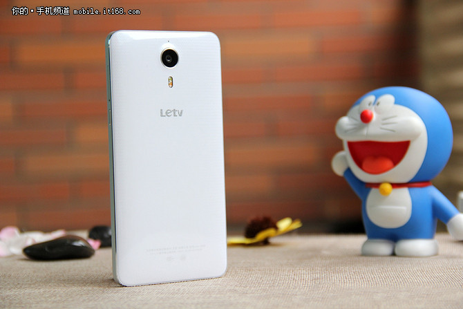 錯過樂粉節(jié)也無妨 樂視手機1僅售1088元