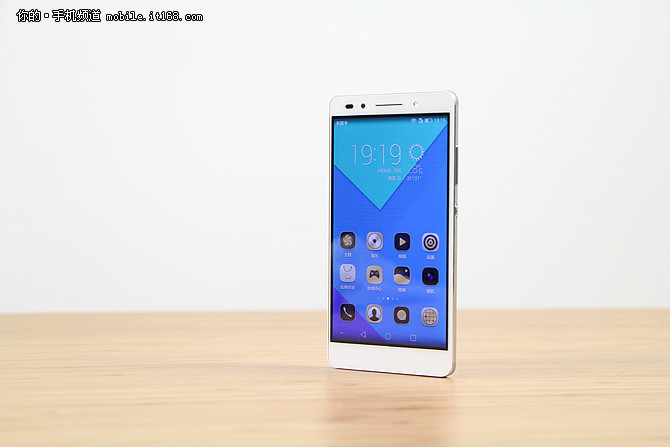 Moto X爆降至1899元 本周京東銷量TOP10