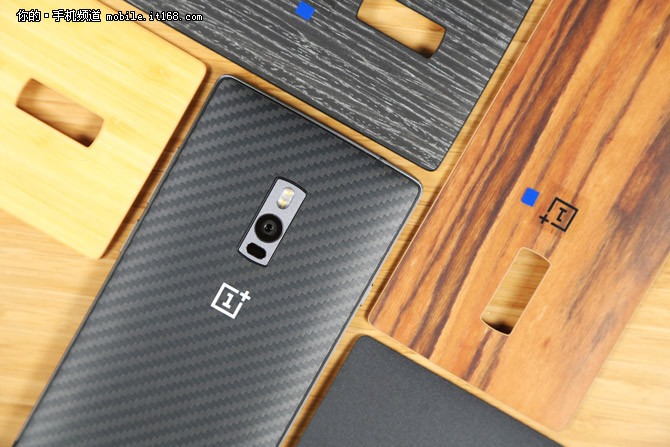 僅一周直降百元多 一加手機2現(xiàn)貨2172元