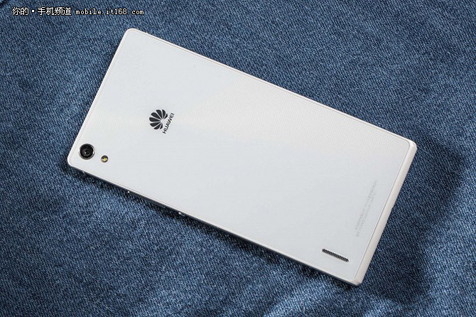 去年旗艦如今跌成千元機 華為P7僅999元