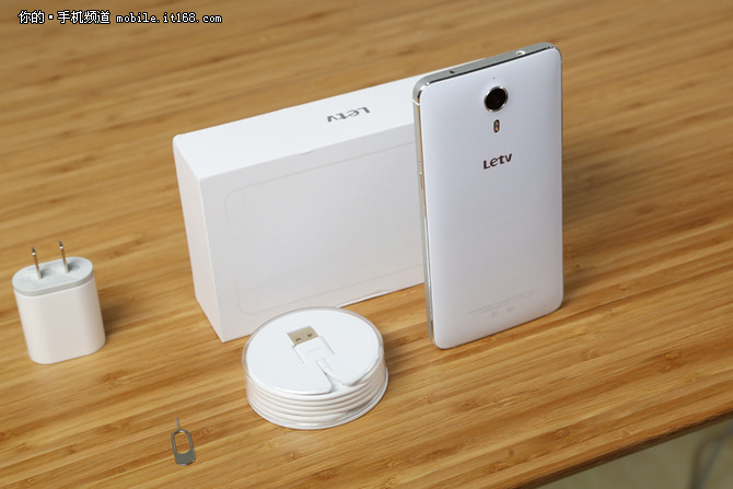 樂視手機1僅935元