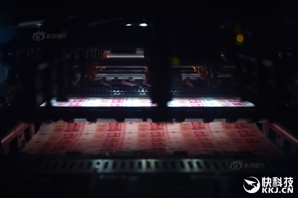 新版100元人民幣終于來了:明天下午兌換