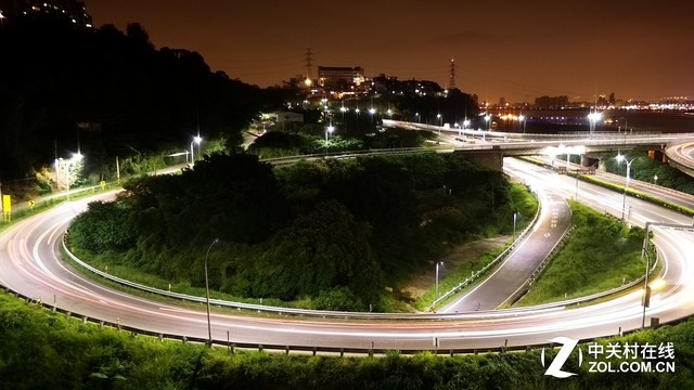 涉足拍照手機?華碩放出新品發布會邀請函