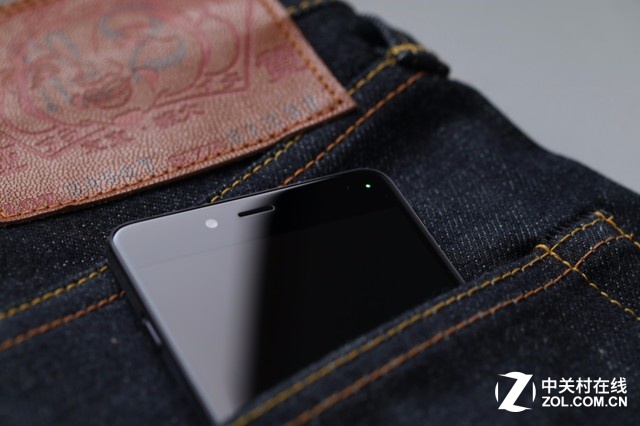 12.10開售 一加手機X暗夜黑版唯美圖賞