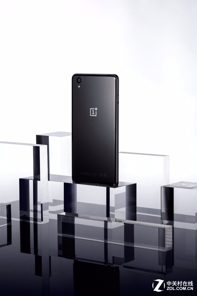 12.10開售 一加手機X暗夜黑版唯美圖賞