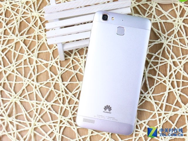 觸摸金屬之美 全網通4G華為暢享5S評測 