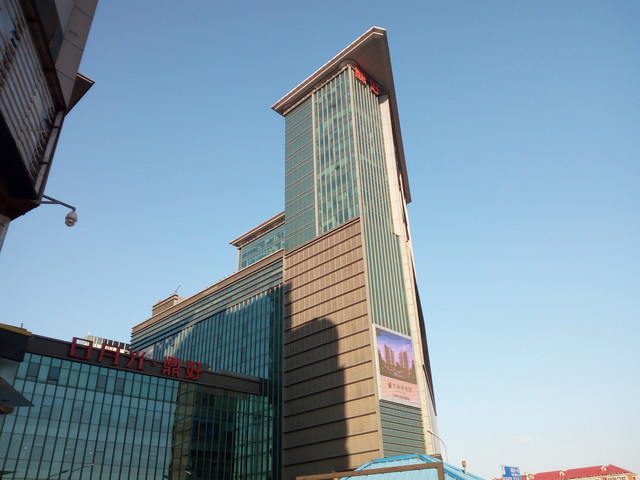 觸摸金屬之美 全網(wǎng)通4G華為暢享5S評(píng)測(cè) 