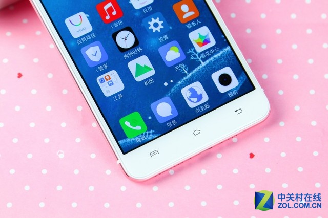 粉嫩迷人 玫瑰金版vivo X6Plus真機圖賞