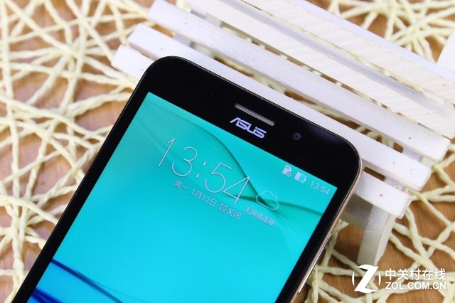 強勁長續航千元機 華碩電神5000圖賞