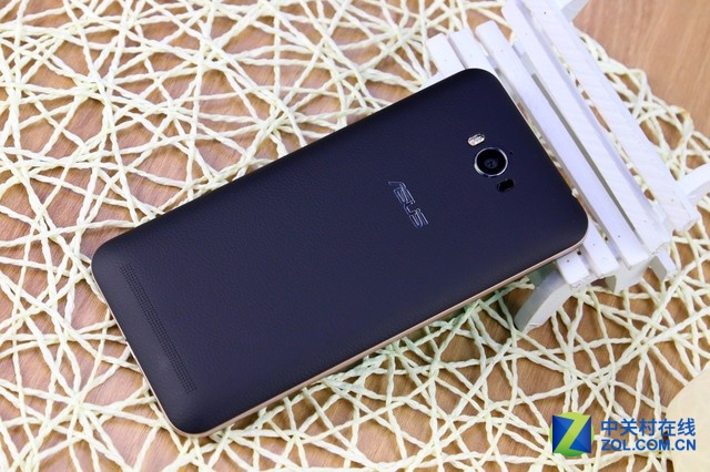 強勁長續航千元機 華碩電神5000圖賞