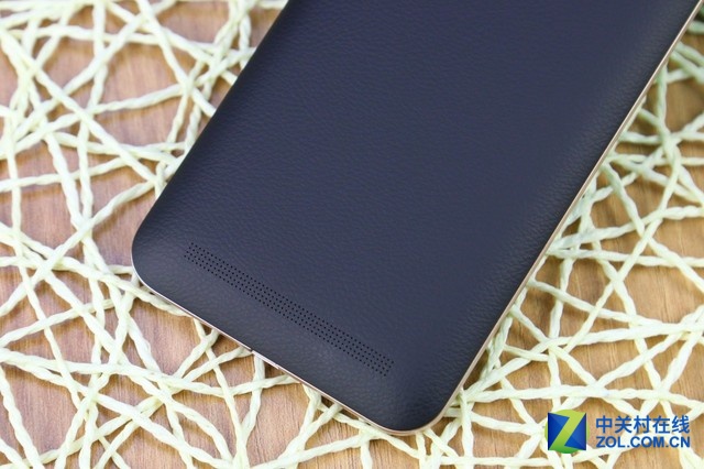 強勁長續航千元機 華碩電神5000圖賞