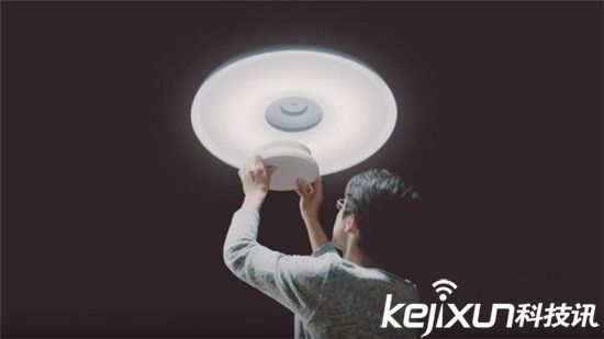 索尼新款智能燈泡野心勃勃:智能燈泡的春天來了嗎?