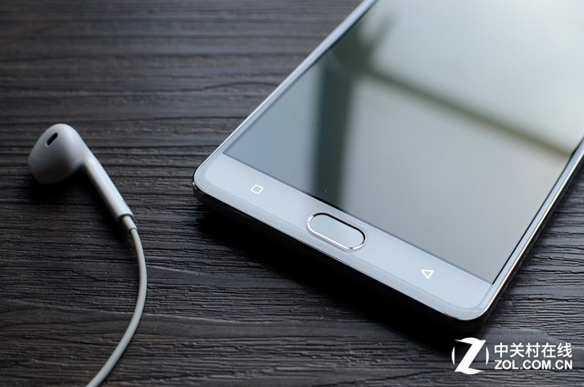 商務手機也有高顏值？ 金立M5 Plus圖賞