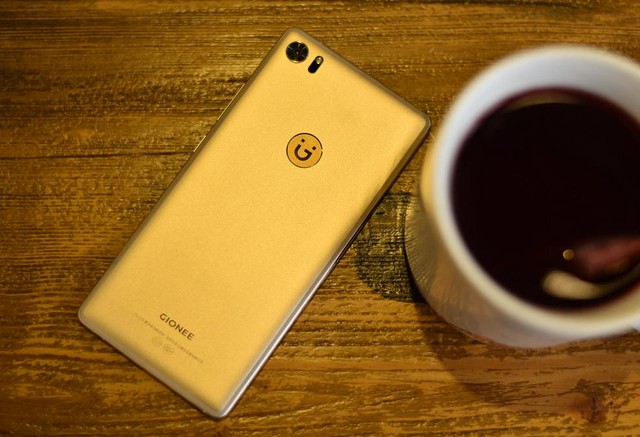 拍照出色搭配超級續航 金立S8上手體驗 