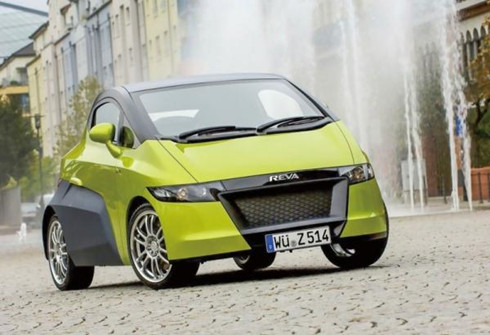 印度阿三真牛逼:馬斯克特斯拉被100%關稅嚇尿了