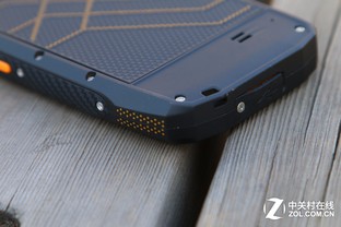 定義都市輕旅行 AGM Rio三防手機評測(待審核)