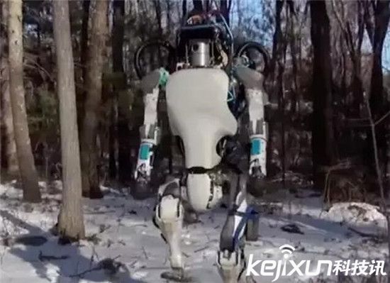 中國人機器人發展仍然落后:美國重奪機器人頭號交椅