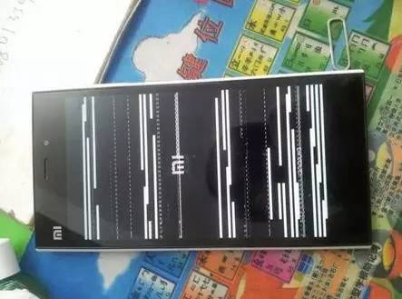 為啥<a href=/mobile/iphone/ target=_blank class=infotextkey>iPhone</a>和<a href=/mobile/android/ target=_blank class=infotextkey>安卓</a>手機都會死機卡頓？