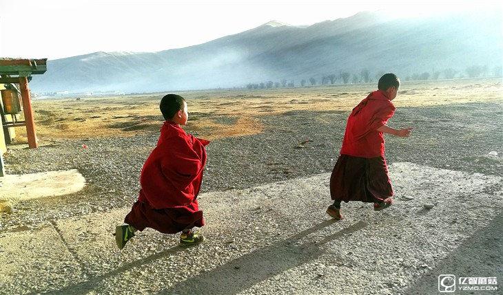 華為榮耀V8評測:極致科技集大成者 內斗華為P9?