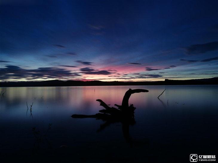 華為榮耀V8評測:極致科技集大成者 內斗華為P9?