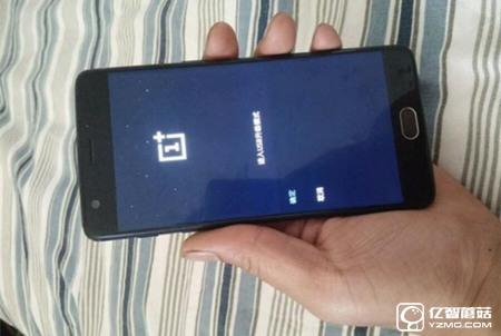 錘子手機(jī)T3和一加3手機(jī)對(duì)比評(píng)測(cè)