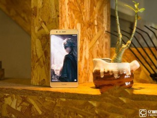 華為榮耀V8深度評測:“2K屏幕毀續航”論并不存在