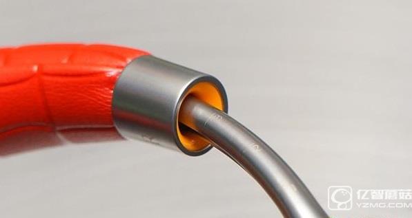 Parrot Zik 3耳機評測：配戴能再舒服點就出手