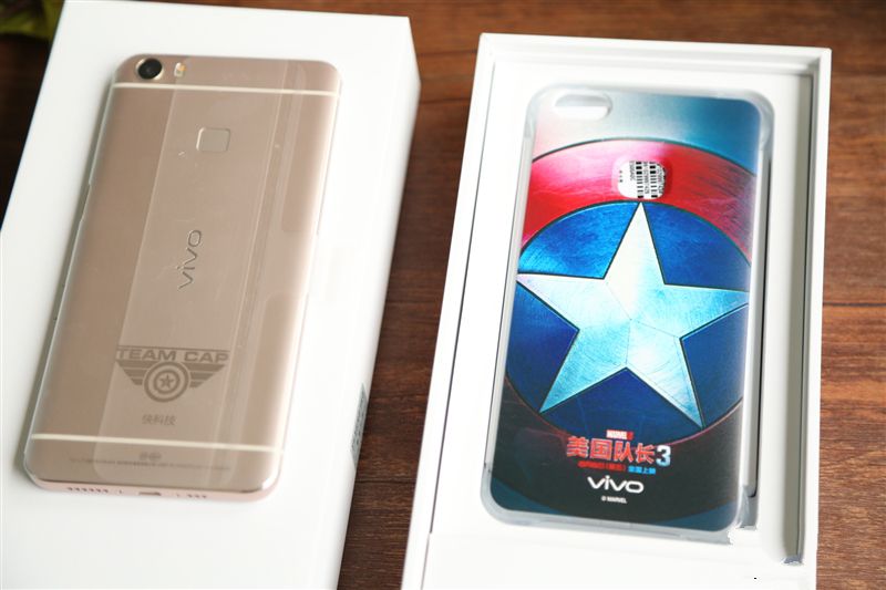 6G內存+驍龍820+雙曲面屏!vivo Xplay5旗艦版評測