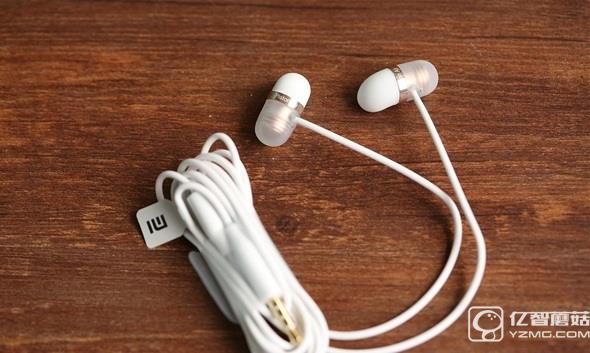 69元！小米膠囊耳機(jī)開箱圖賞：柔若無物