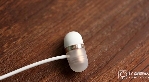 69元！小米膠囊耳機(jī)開箱圖賞：柔若無物