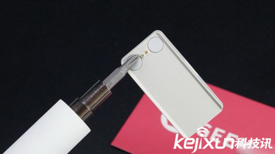 華為榮耀暢玩手環A1揭秘: 果然不是蓋的