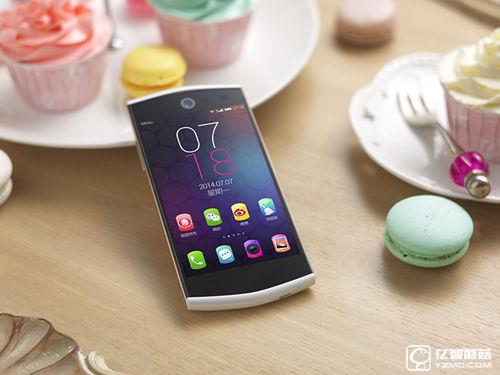 美圖M6和三星Galaxy C5對(duì)比評(píng)測(cè)2