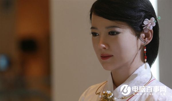 中國最美女機器人亮相：古色古香 美艷動人！