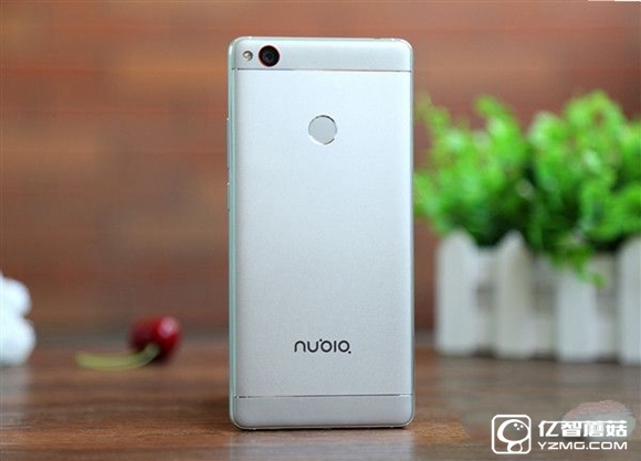 努比亞Z11和小米5哪個好 小米5與nubia Z11區別對比