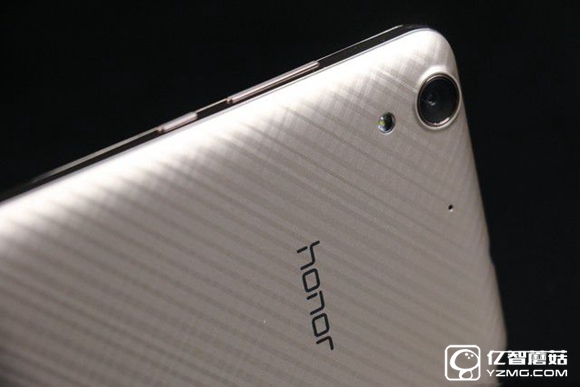 尖phone對決：榮耀5A PK 紅米Note 3（暫不發布） 