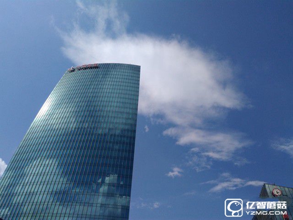 尖phone對決：榮耀5A PK 紅米Note 3（暫不發布） 