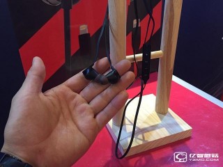 先鋒發Lightning降噪耳機  下一代iPhone接口確認