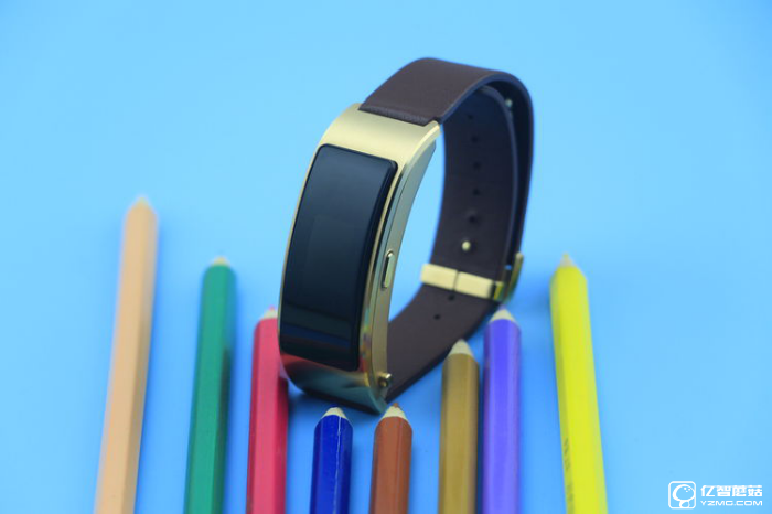 華為手環(huán)B3深度評測 甩小米手環(huán)2好多條街