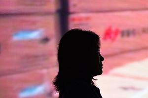 董明珠:小米手機不行是因為質量不好