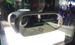 琥珀?虛顏打造全息影像二次元偶像養(yǎng)成器?