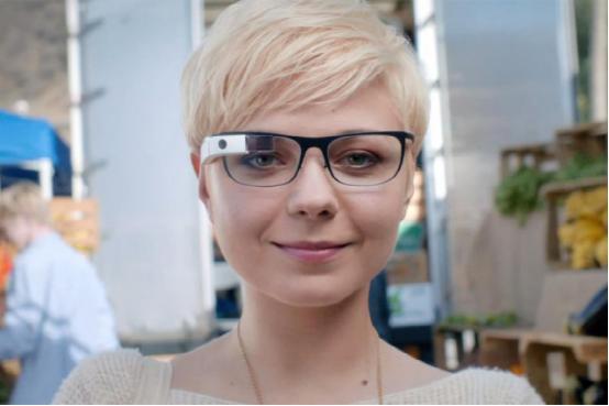 谷歌眼鏡最新技術專利曝光   使用5號電池供電?