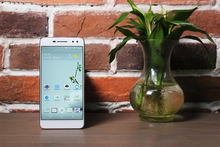 你以為他們都一樣？ 近期新機特點  