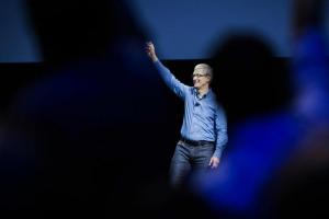 執(zhí)掌蘋果5年 庫克從喬布斯陰影中走出了嗎?